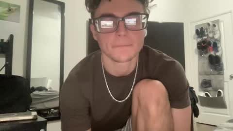 Snapshot of ryan287747 chatting on November 2025 07:31:02 AM ryan online show from November 2025 07:31:02 AM