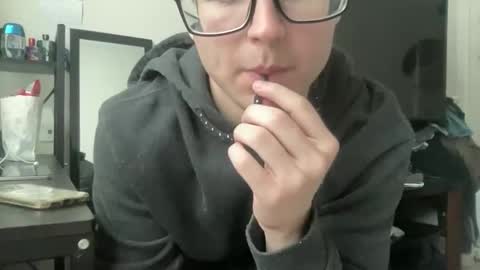 Snapshot of ryan287747 chatting on December 2025 09:00:01 PM ryan online show from December 2025 09:00:01 PM