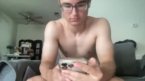 Snapshot of ryan287747 chatting on May 2026 08:13:02 PM ryan online show from May 2026 08:13:02 PM
