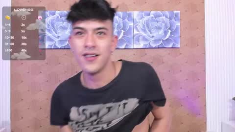 Snapshot of ryan_clark_ chatting on December 2024 11:36:01 PM Ryan online show from December 2024 11:36:01 PM