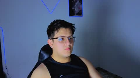 Snapshot of ryan_doretti chatting on November 2025 10:37:02 AM Ryan online show from November 2025 10:37:02 AM