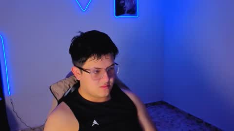 Snapshot of ryan_doretti chatting on November 2025 12:17:01 PM Ryan online show from November 2025 12:17:01 PM