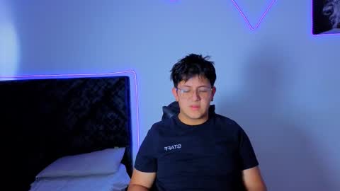 Snapshot of ryan_doretti chatting on December 2025 07:20:02 PM Ryan online show from December 2025 07:20:02 PM