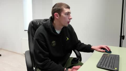 RYAN DOZER online show from April 2026 05:43:02 AM