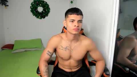 ryan_myerz online show from January 2026 04:44:01 PM