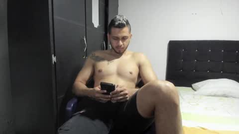 ryan_xc1 online show from September 2025 02:22:01 AM