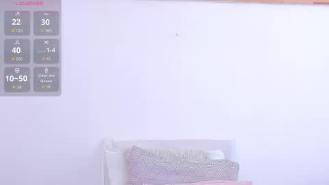 Ryan  online show from December 2025 07:01:02 PM