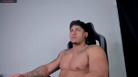 Snapshot of ryanwhite3 chatting on July 2026 12:06:02 AM ryanwhite3 online show from July 2026 12:06:02 AM