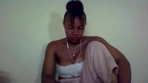 Snapshot of rycie chatting on October 2025 06:17:02 PM Rycie online show from October 2025 06:17:02 PM