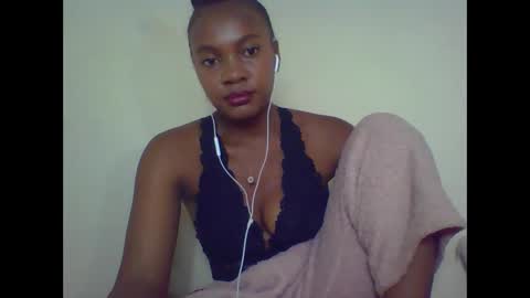 Snapshot of rycie chatting on October 2025 04:08:01 PM Rycie online show from October 2025 04:08:01 PM