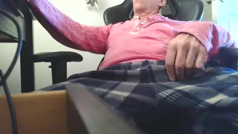 ryderrock3 online show from April 2026 07:08:01 PM