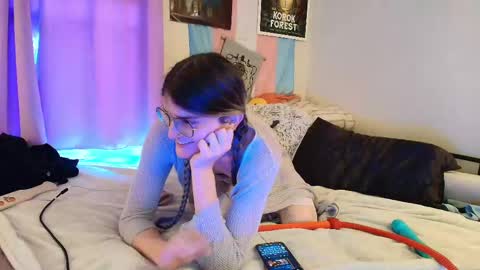 Snapshot of ryn_michele chatting on September 2025 10:22:02 PM Ryn Michele online show from September 2025 10:22:02 PM