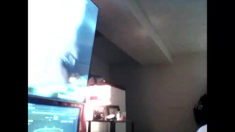 Snapshot of rynconnor chatting on May 2026 02:43:01 PM rynconnor online show from May 2026 02:43:01 PM
