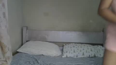 rywanna online show from April 2026 06:19:02 PM