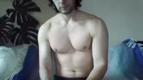 s43_ online show from November 2025 09:52:02 AM