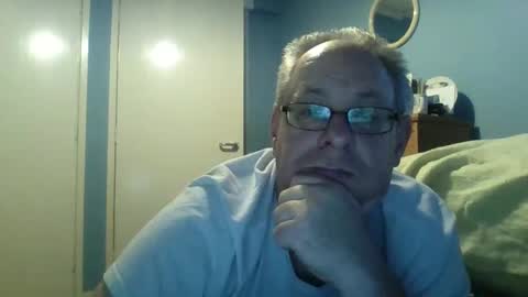 Snapshot of s536sny18 chatting on October 2025 01:51:01 PM s536sny18 online show from October 2025 01:51:01 PM