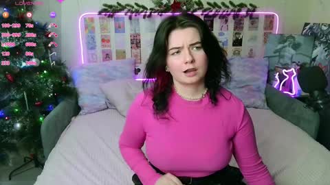 Snapshot of s_katekisa_ss chatting on December 2024 12:59:01 AM Kate online show from December 2024 12:59:01 AM