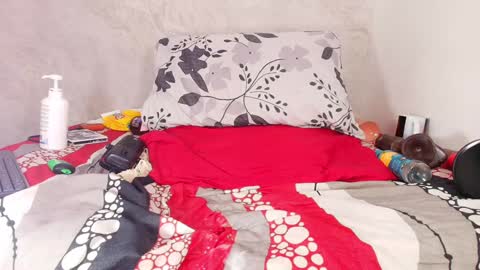 Snapshot of s_sofia_ chatting on January 2025 10:18:01 PM s_sofia_ online show from January 2025 10:18:01 PM