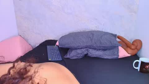 Snapshot of s_sofia_ chatting on March 2025 08:00:02 PM s_sofia_ online show from March 2025 08:00:02 PM