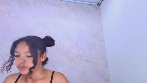 Snapshot of s_sofia_ chatting on March 2025 07:20:02 PM s_sofia_ online show from March 2025 07:20:02 PM