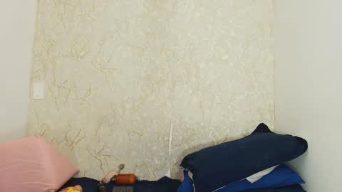 Snapshot of s_sofia_ chatting on September 2025 07:19:02 PM s_sofia_ online show from September 2025 07:19:02 PM