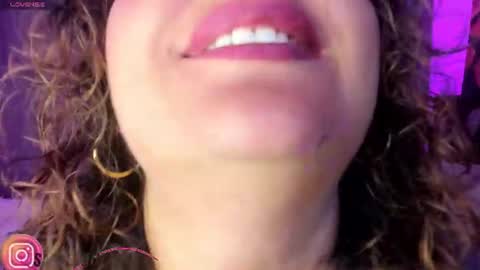 Snapshot of saara__queen chatting on June 2026 01:30:02 AM saara__queen online show from June 2026 01:30:02 AM