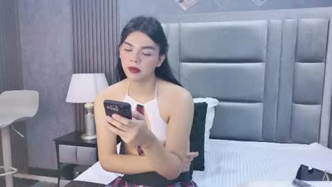 Sabrina Foox online show from July 2026 09:51:01 PM