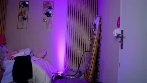 SabrinaJade online show from January 2026 05:01:02 AM