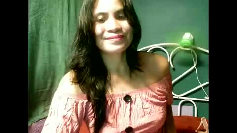 Snapshot of sabrinamae69 chatting on February 2025 06:09:02 AM naden online show from February 2025 06:09:02 AM