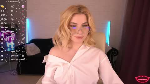 Sabrina online show from February 2025 11:15:02 PM