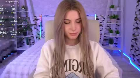 Snapshot of sabrinamuse chatting on April 2026 06:49:02 AM Sabrina online show from April 2026 06:49:02 AM