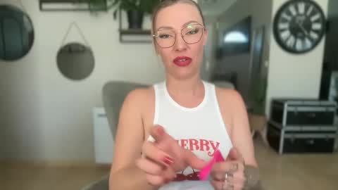 sacha__xx online show from April 2026 11:22:02 AM