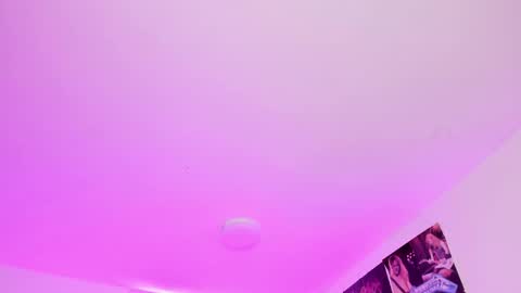 Ig  online show from December 2025 05:40:02 PM