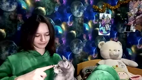 Adele online show from April 2026 06:11:01 AM