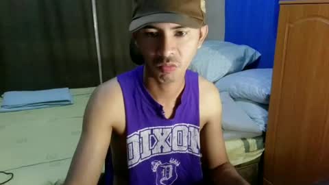 Snapshot of sachu01 chatting on May 2026 09:04:01 AM Sachu01 online show from May 2026 09:04:01 AM