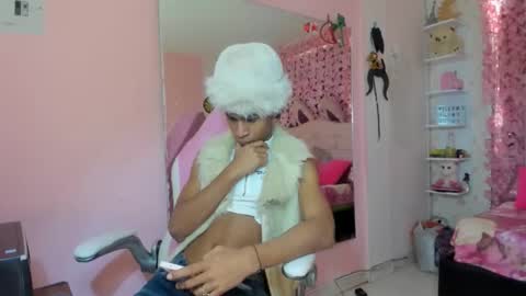 Snapshot of sack_wink chatting on September 2025 07:35:02 PM sack_wink online show from September 2025 07:35:02 PM