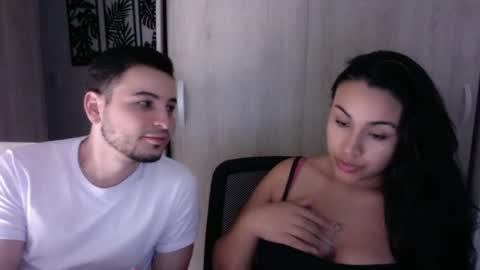 Snapshot of sacred__desire chatting on October 2025 01:36:02 AM Chris Wolf Venus Moon online show from October 2025 01:36:02 AM
