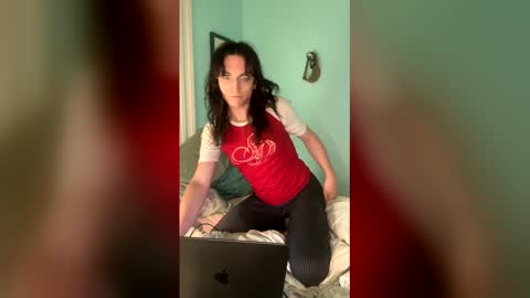 Sadie online show from December 2025 01:33:02 AM