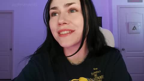 Sadie Renee  online show from October 2025 10:52:02 PM