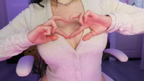 Sadie Renee  online show from October 2025 05:41:01 AM