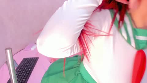 Snapshot of saekohofman chatting on December 2024 05:12:01 AM Mara online show from December 2024 05:12:01 AM