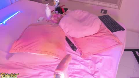 Mara online show from November 2025 06:11:02 AM