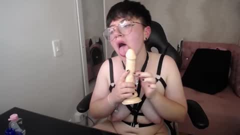 SAFYKA online show from March 2025 08:31:02 PM