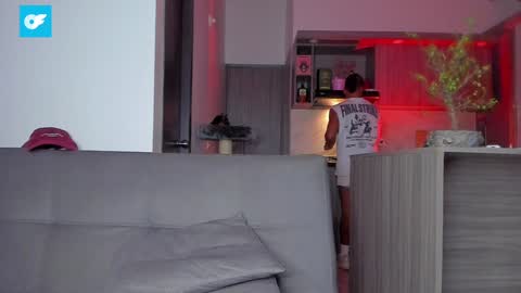 Snapshot of sag_1998 chatting on February 2025 09:13:02 AM Sag online show from February 2025 09:13:02 AM