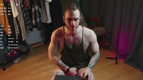 Snapshot of sage6688 chatting on December 2024 05:42:02 AM Adam online show from December 2024 05:42:02 AM