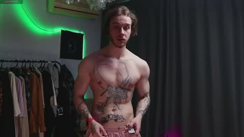 Snapshot of sage6688 chatting on January 2025 02:47:01 AM Adam online show from January 2025 02:47:01 AM