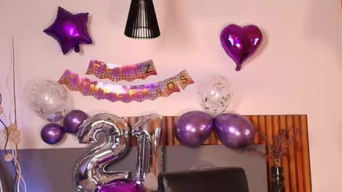 Snapshot of sagirabelle chatting on November 2025 06:22:02 PM Sagira Belle online show from November 2025 06:22:02 PM