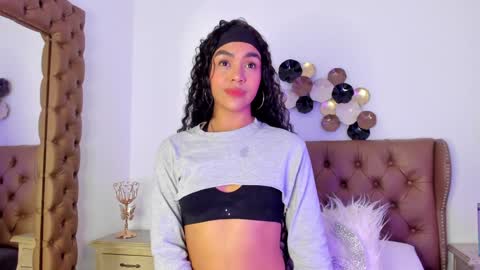 Cattleya online show from January 2025 11:41:01 AM