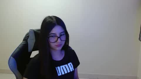 Snapshot of sahaliefox_ chatting on November 2025 10:22:02 PM Sahaliefox online show from November 2025 10:22:02 PM