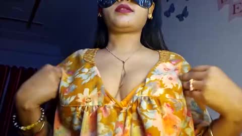 Queen Archana online show from January 2025 10:04:02 AM